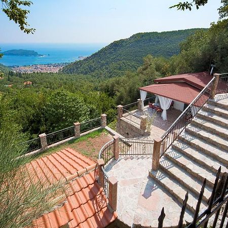 Holiday Home La Musica Budva Eksteriør billede