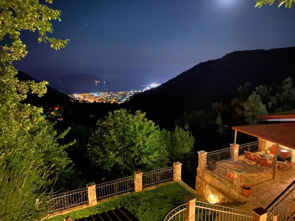 Holiday Home La Musica Budva Eksteriør billede