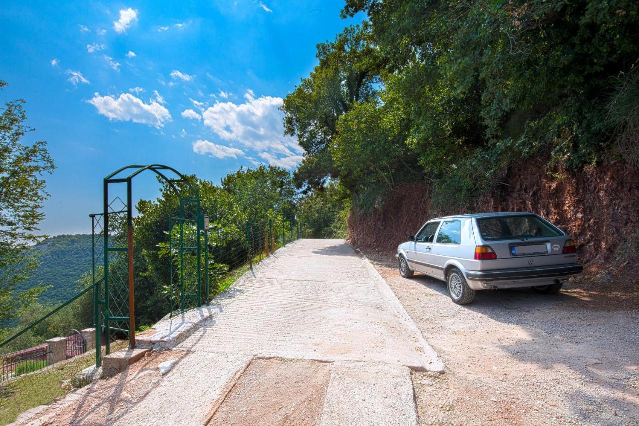 Holiday Home La Musica Budva Eksteriør billede