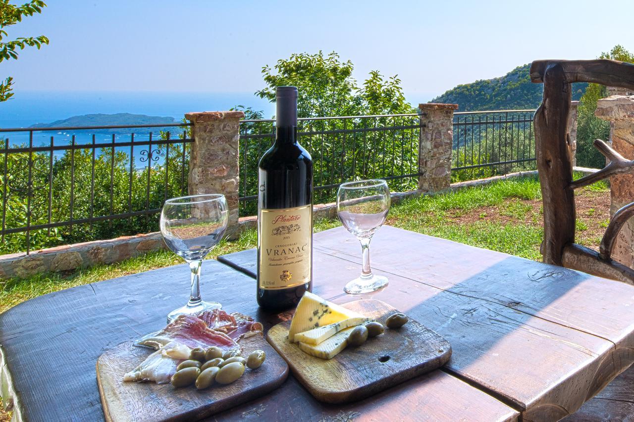 Holiday Home La Musica Budva Eksteriør billede