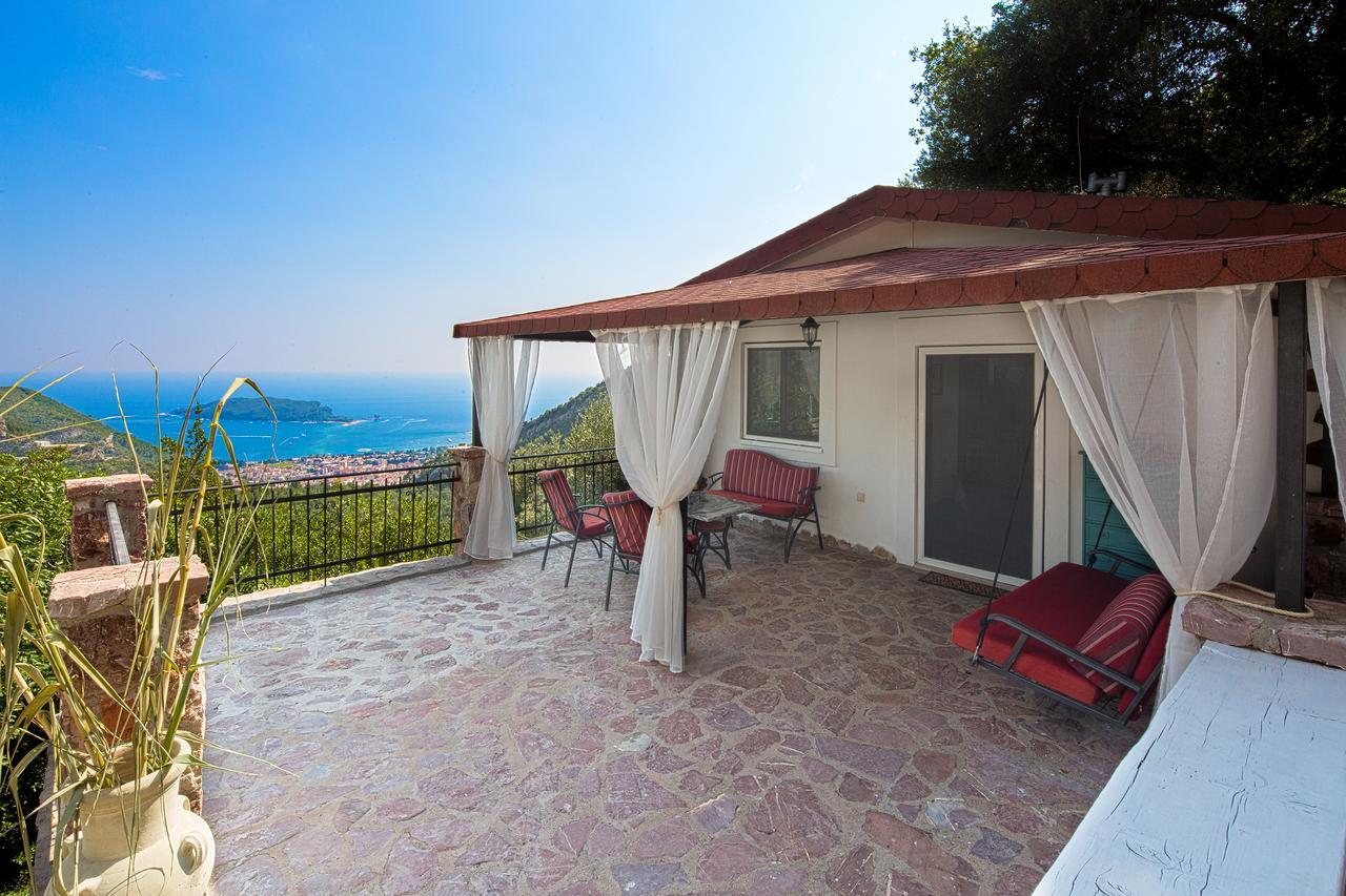 Holiday Home La Musica Budva Eksteriør billede